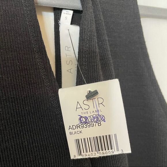 ASTR Cutout Knit Bodycon Dress Black New - Picture 9 of 10